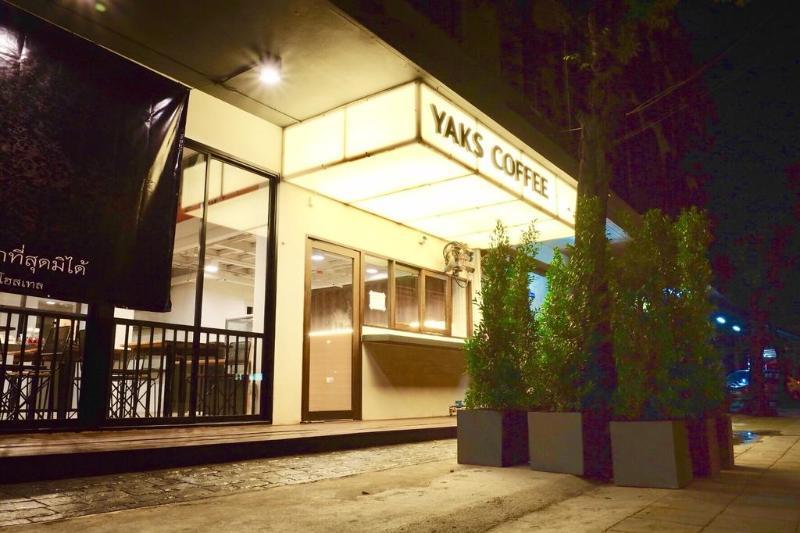 Yaks House Hostal *
