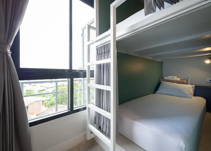 Yaks House Hostel